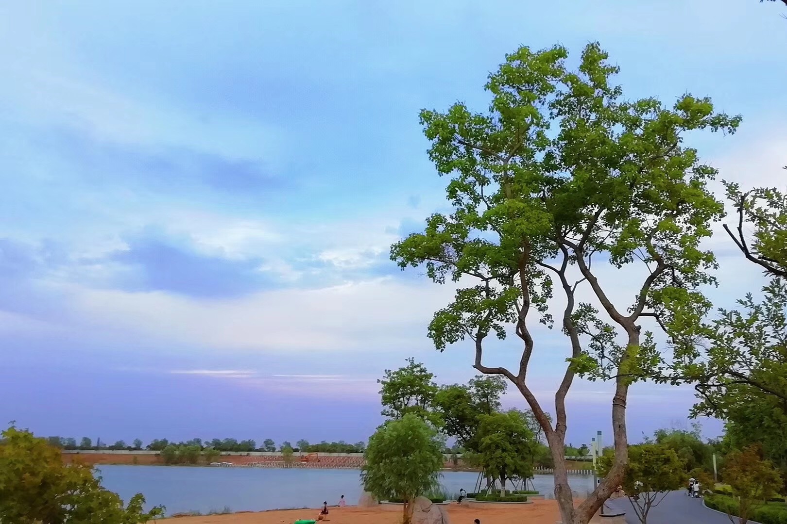 水晶级意象对话心理师徐海颖 | 面对核心情结过程中的一些感受